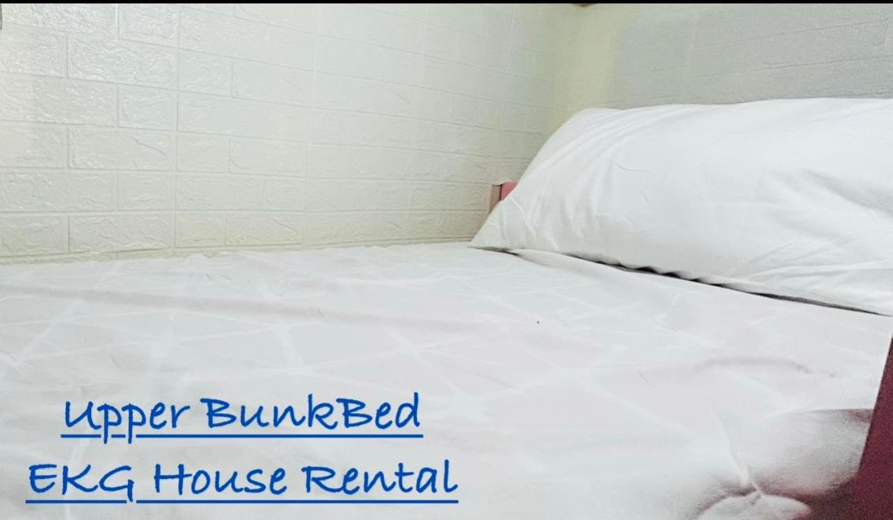 Male Shared At Ekg House Upper Bedbunk Apartment
