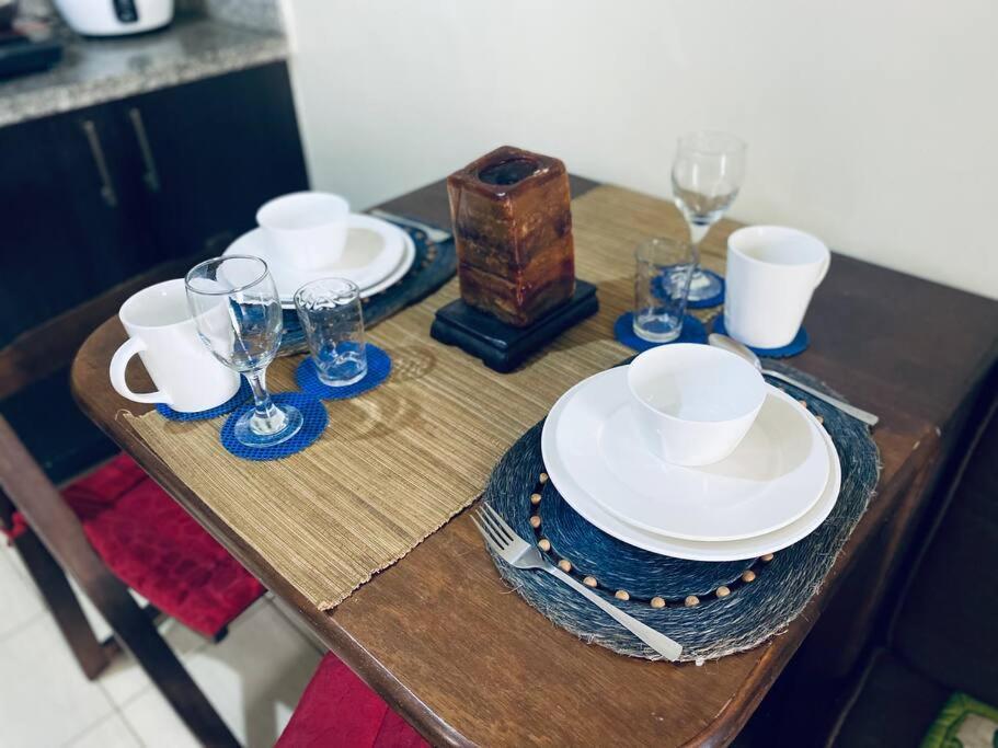 2br In Metro
