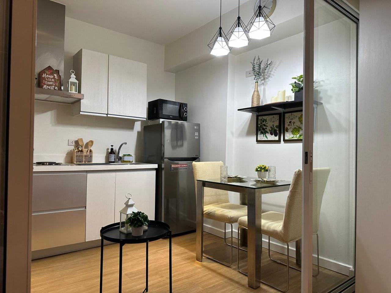 Apartment Cozy Nest At Azure Residences *