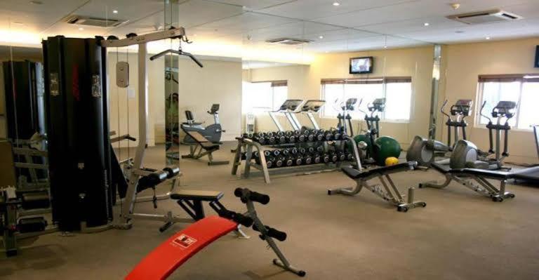 Apartment Stayhere Bgc In Soma Near Sm Aura Manila