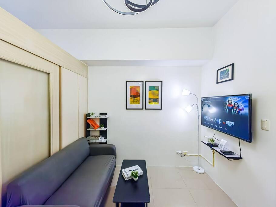 1br Condotel W/ Balcony Sm Light Residences -lt06 * Manila