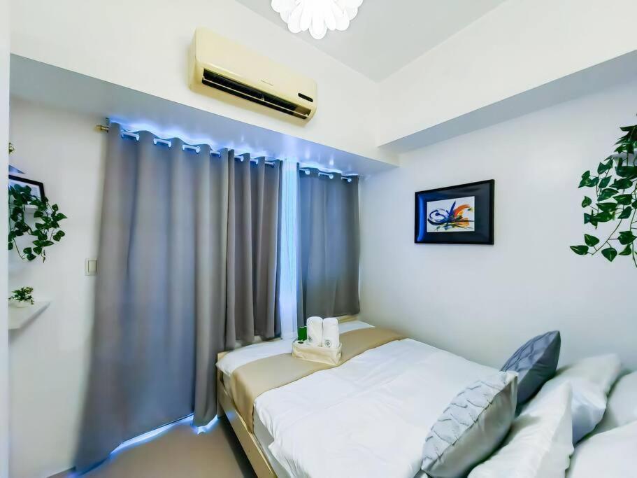 1br Condotel W/ Balcony Sm Light Residences -lt06 *