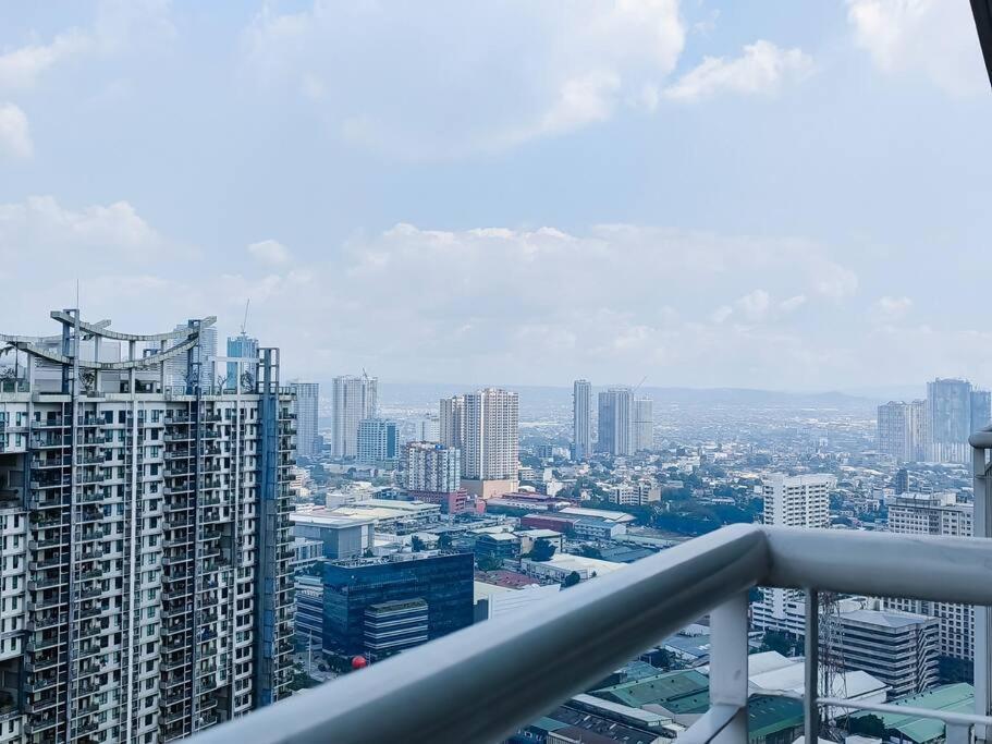 1br Condotel W/ Balcony Sm Light Residences -lt06 Apartment Manila