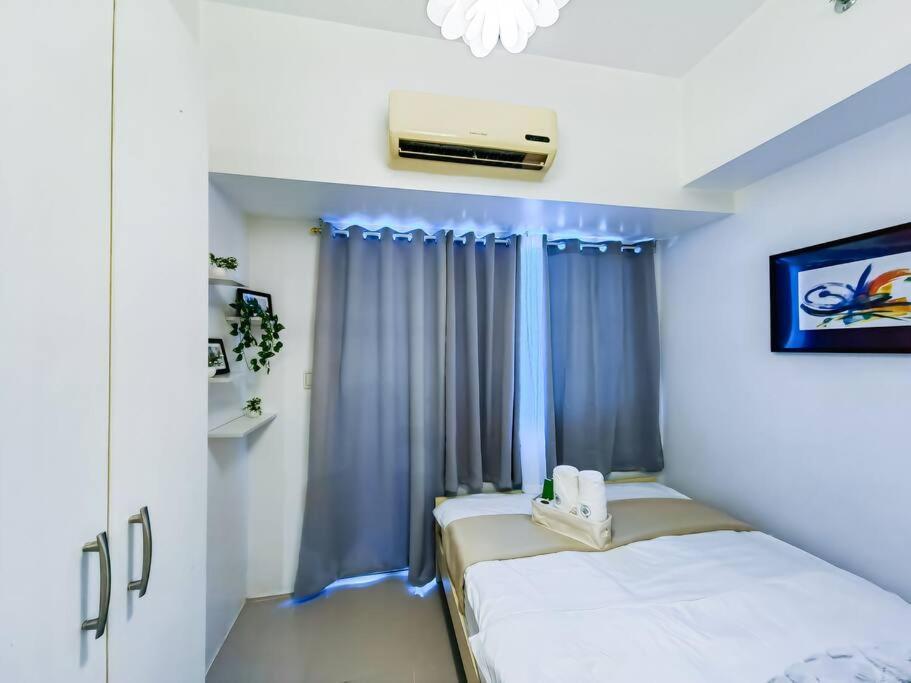 1br Condotel W/ Balcony Sm Light Residences -lt06 Manila