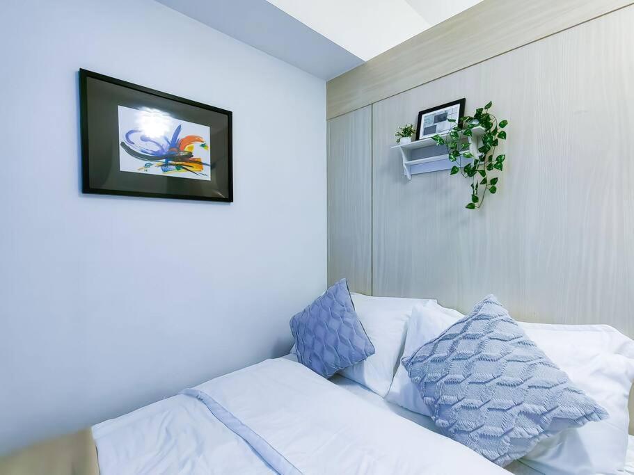 1br Condotel W/ Balcony Sm Light Residences -lt06 Apartment