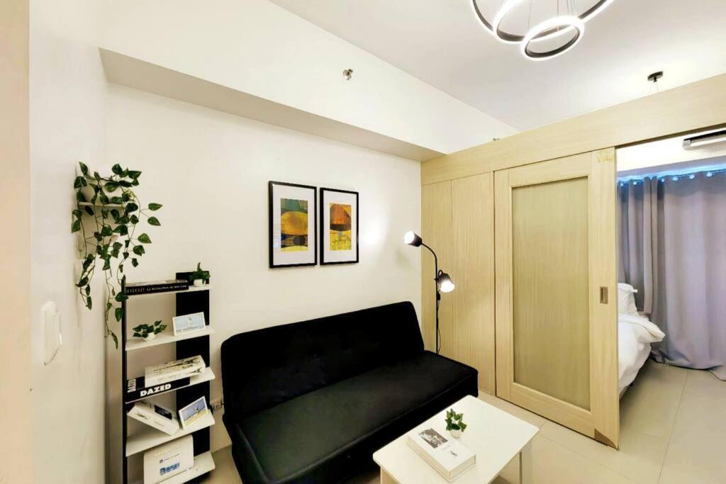 1br Condotel W/ Balcony Sm Light Residences - Lt05 Apartment Manila