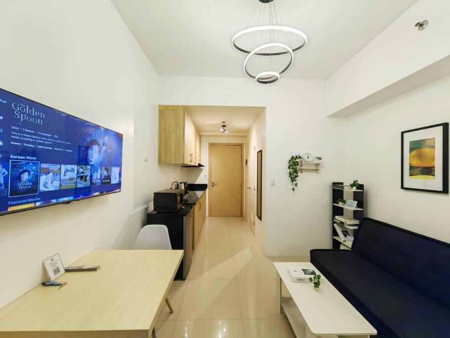 1br Condotel W/ Balcony Sm Light Residences - Lt05 Manila