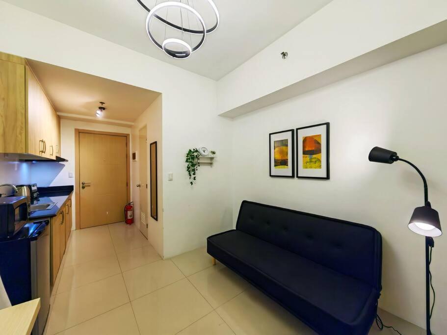 1br Condotel W/ Balcony Sm Light Residences - Lt05 Apartment *