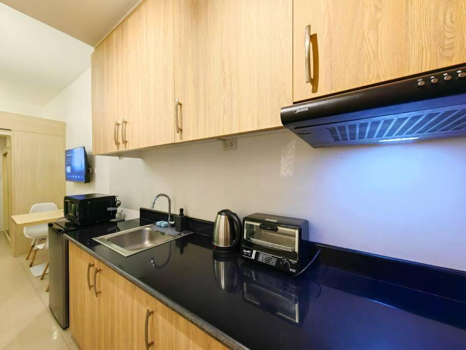 Apartment 1br Condotel W/ Balcony Sm Light Residences - Lt05 *