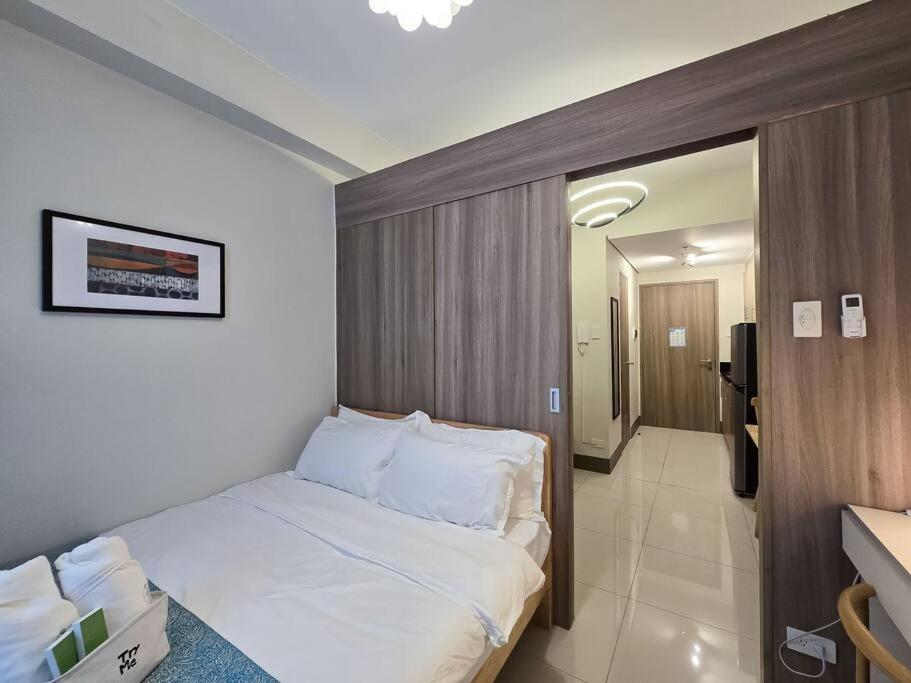 1br Unit Condotel W Balcony Fame Residences -fm39 Apartment