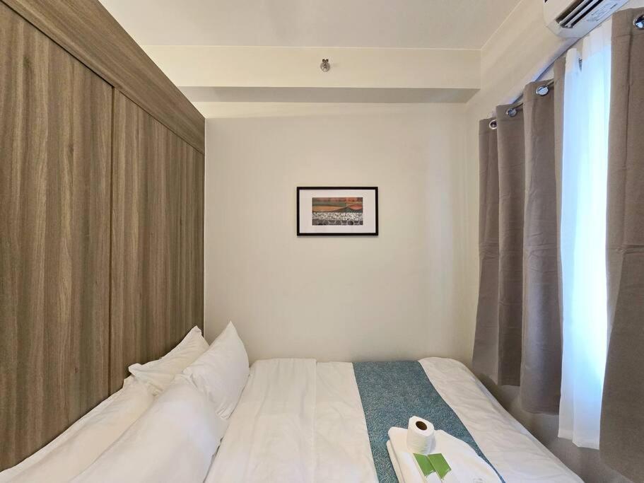 1br Unit Condotel W Balcony Fame Residences #fm35 Manila