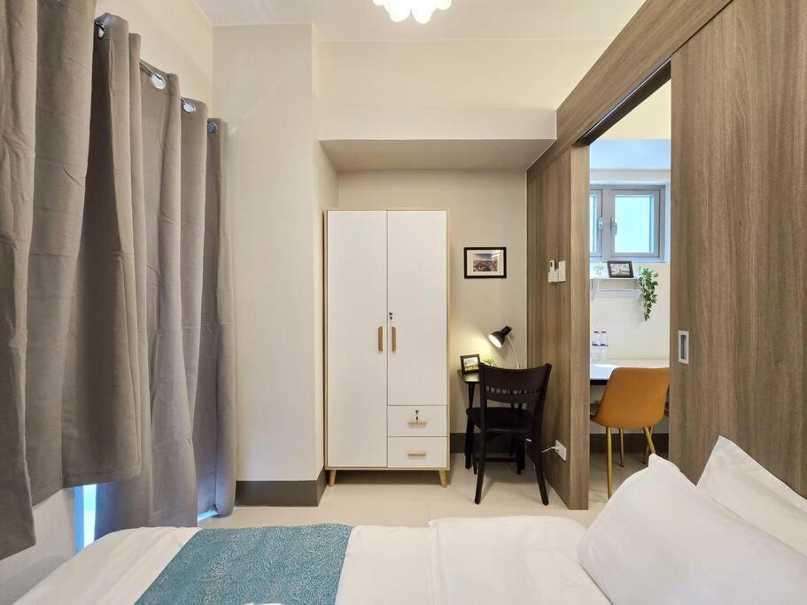 1br Unit Condotel W Balcony Fame Residences #fm35 * Manila