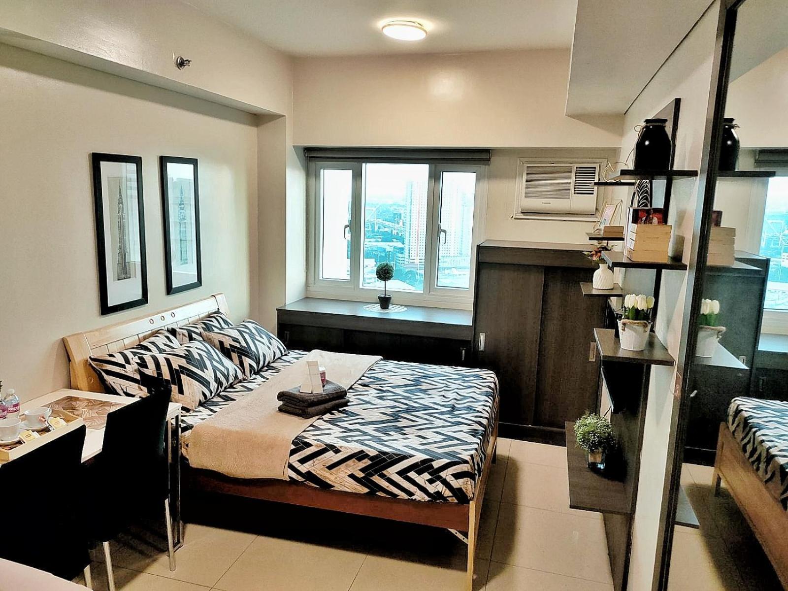 The Beacon Makati By Cozi Condotels *