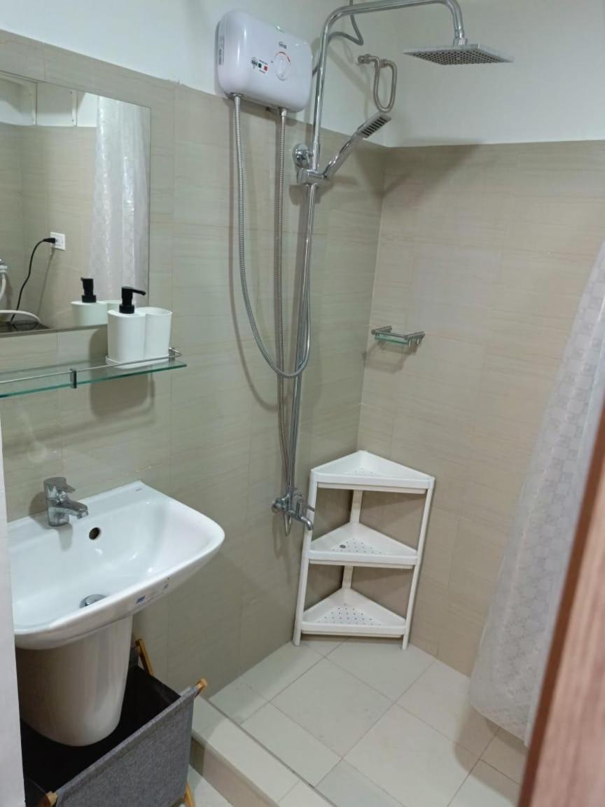 Apartment Shore 2 Residences High Speed Internet Walking Distance To Moa And Ikea *