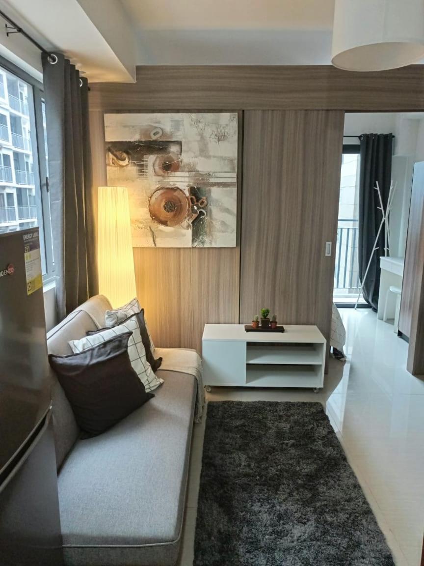 Shore 2 Residences High Speed Internet Walking Distance To Moa And Ikea Manila
