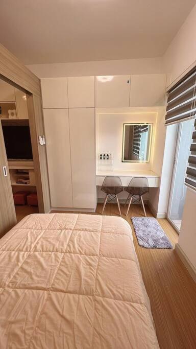 Mm Bgc, 15 Mins To Mckinley, Naia, Makati Cbd *