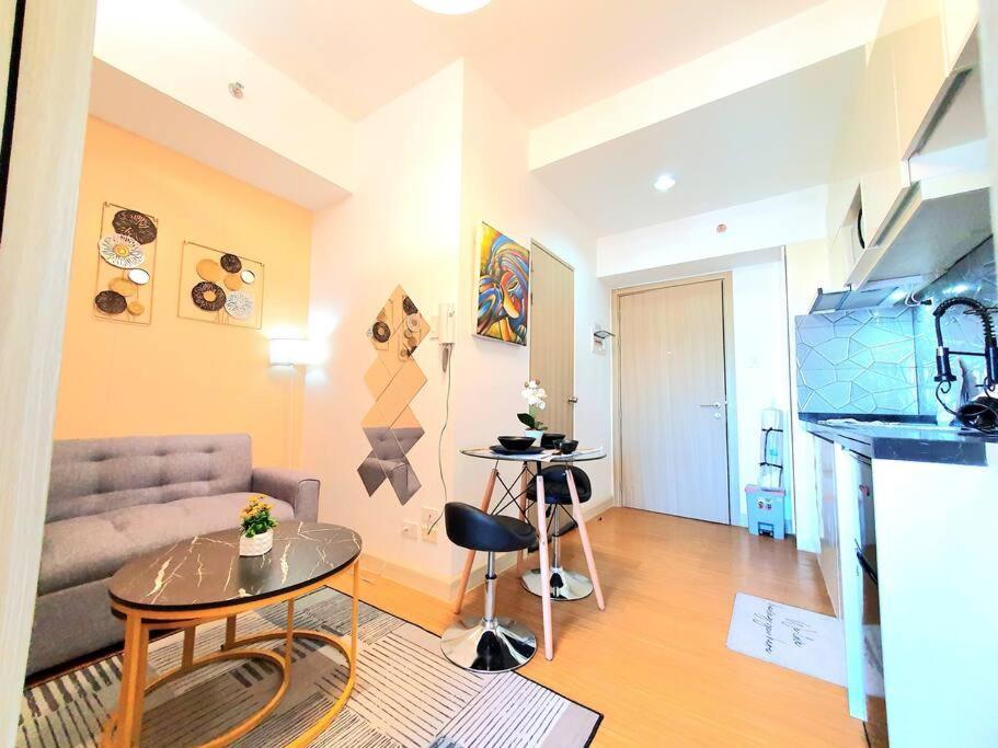 Mm Bgc, 15 Mins To Mckinley, Naia, Makati Cbd Apartment Manila