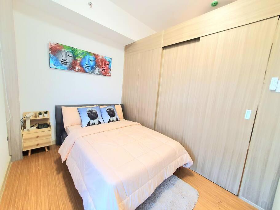 Mm Bgc, 15 Mins To Mckinley, Naia, Makati Cbd