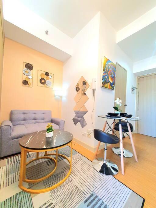 Mm Bgc, 15 Mins To Mckinley, Naia, Makati Cbd Apartment