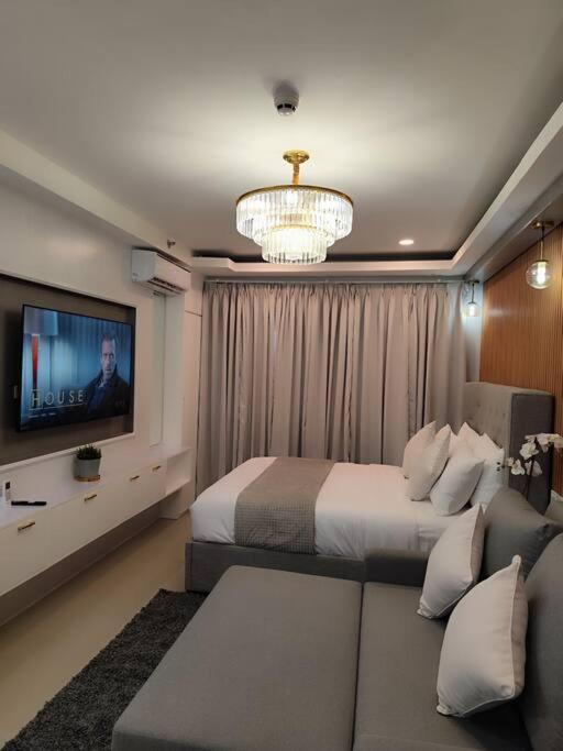 Apartment Georgia Luxe At Shore 2 Moa Manila