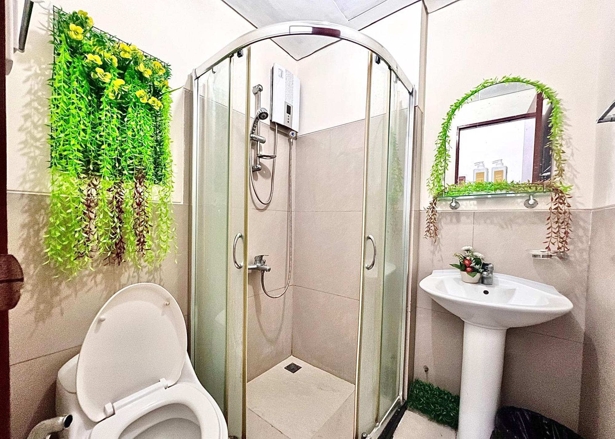Apartment Makati Roces Tower