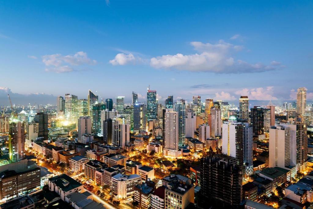 Hotel Aloha Roxas Boulevard 3*