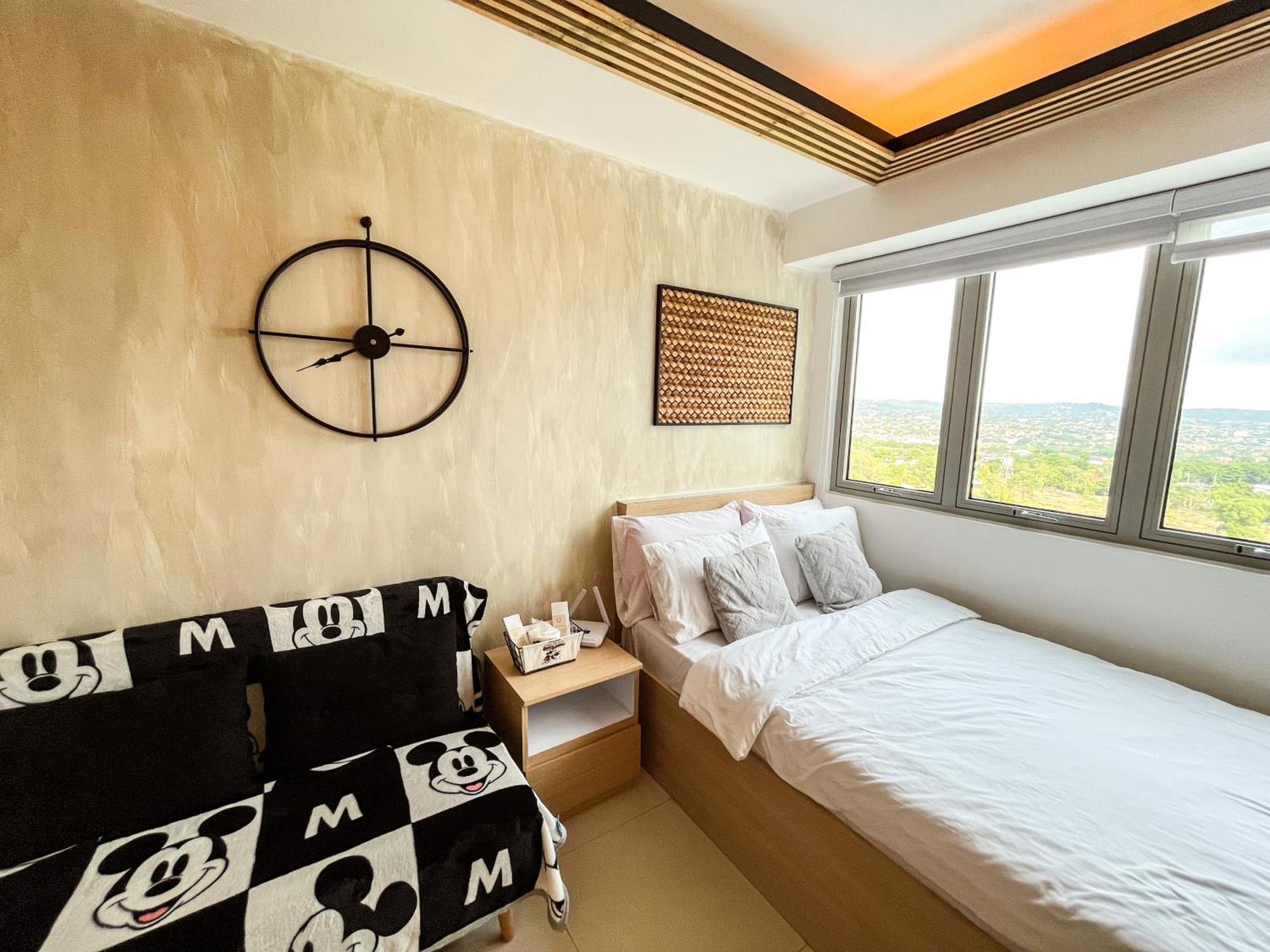 Apartment Quezon Stylish Unit With A Mickey Vibe Manila
