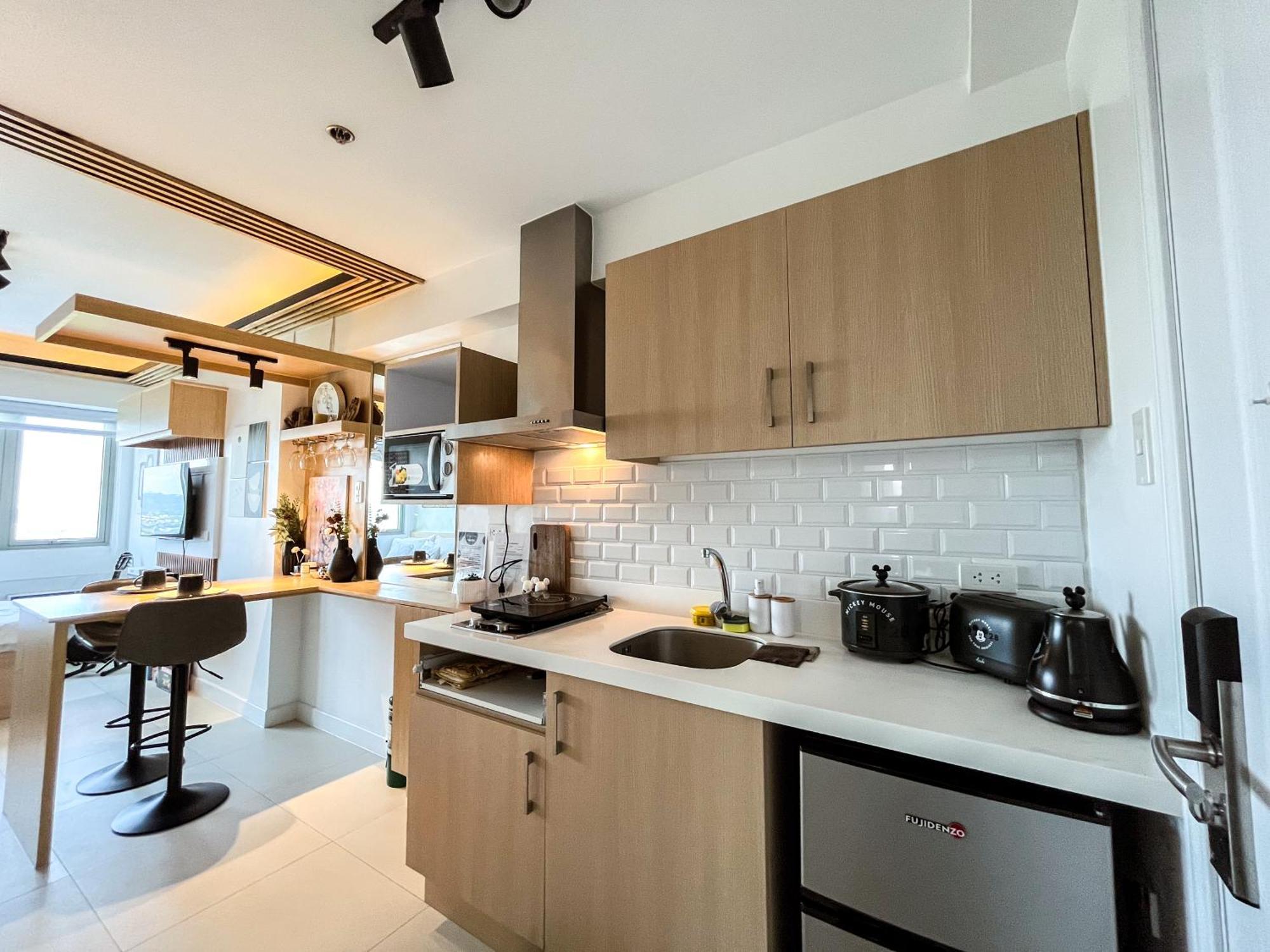 Apartment Quezon Stylish Unit With A Mickey Vibe Manila