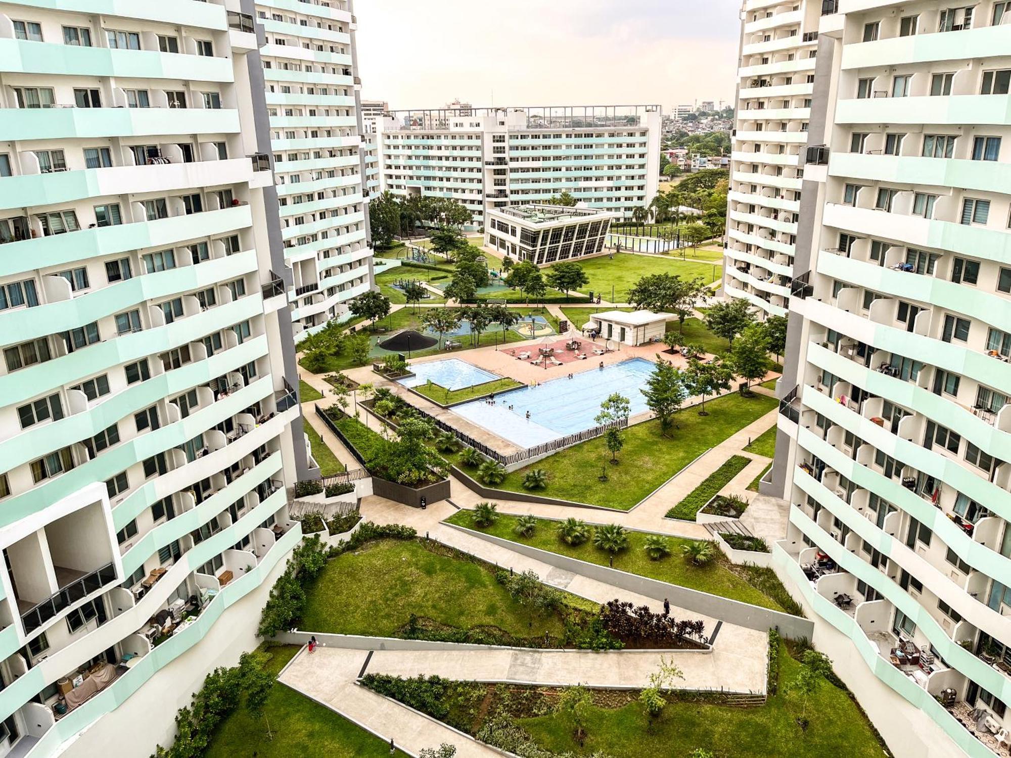 Apartment Quezon Stylish Unit With A Mickey Vibe Manila