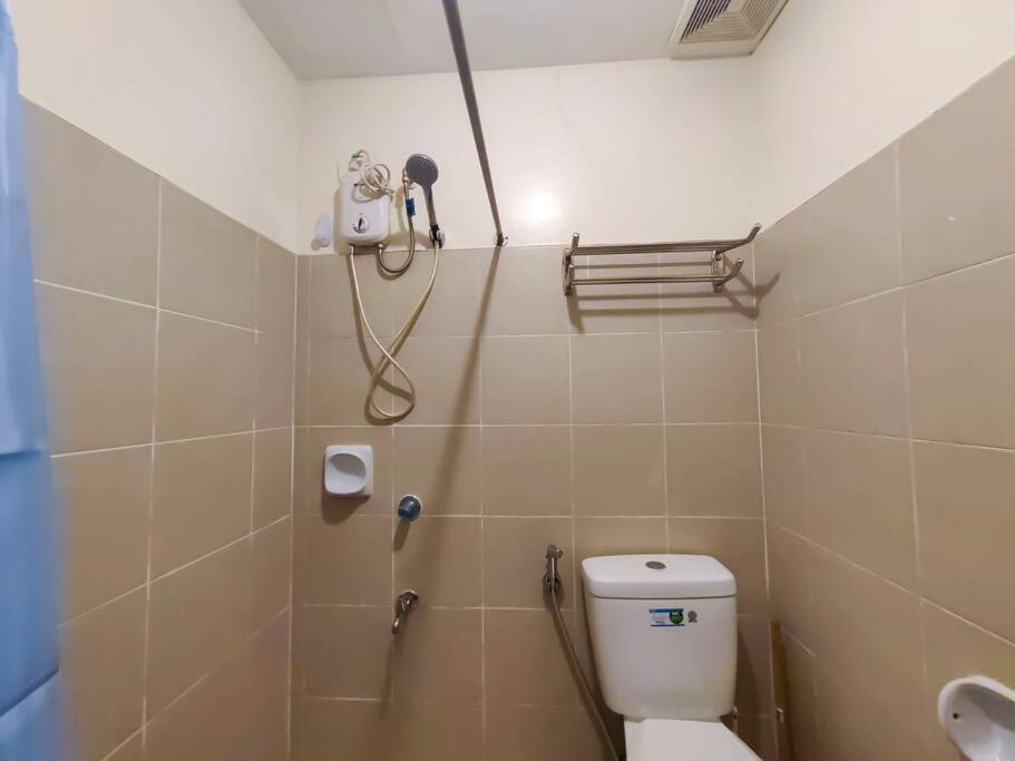 1br Condotel Ridgewood Towers Taguig #rw06 Apartment Manila