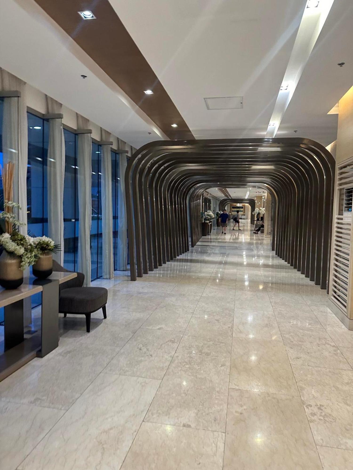 Primelocation At Shore3 Mall Of Asia, Pasay Near Airport, Casino And Bgc Apartment Manila