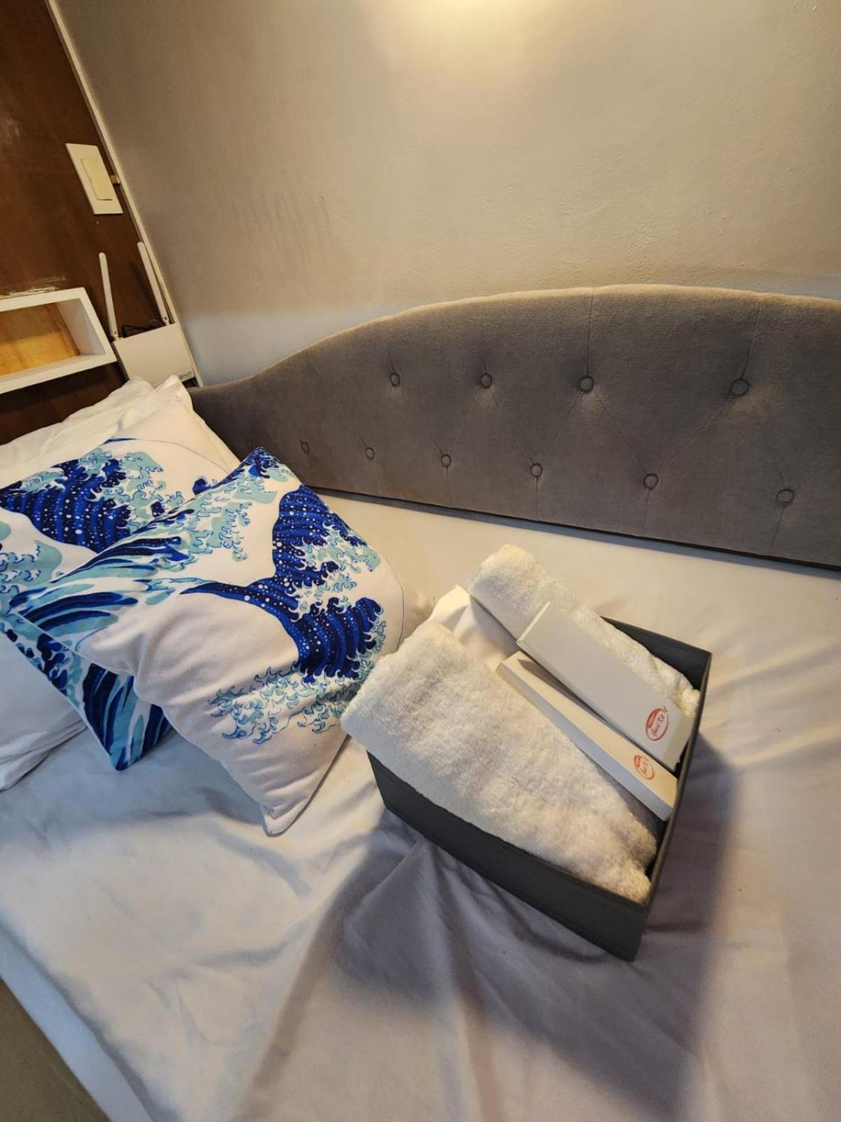 Apartment Muji Kltower Makati - Greenbelt - With Pool Access *