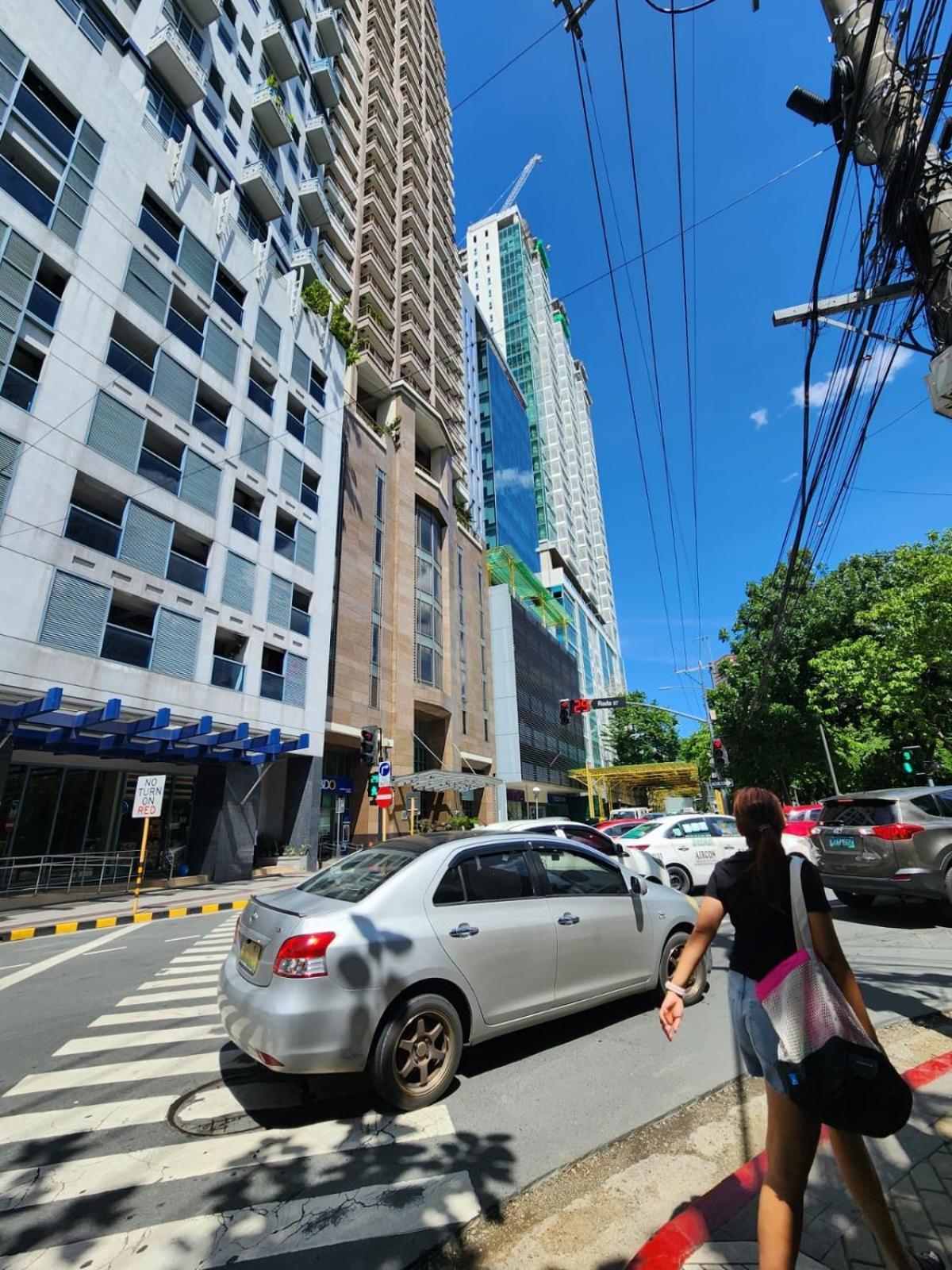 Apartment Muji Kltower Makati - Greenbelt - With Pool Access *