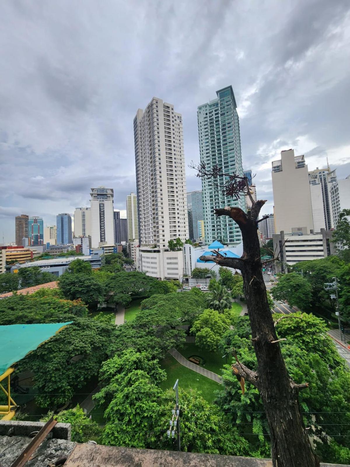 Muji Kltower Makati - Greenbelt - With Pool Access * Manila