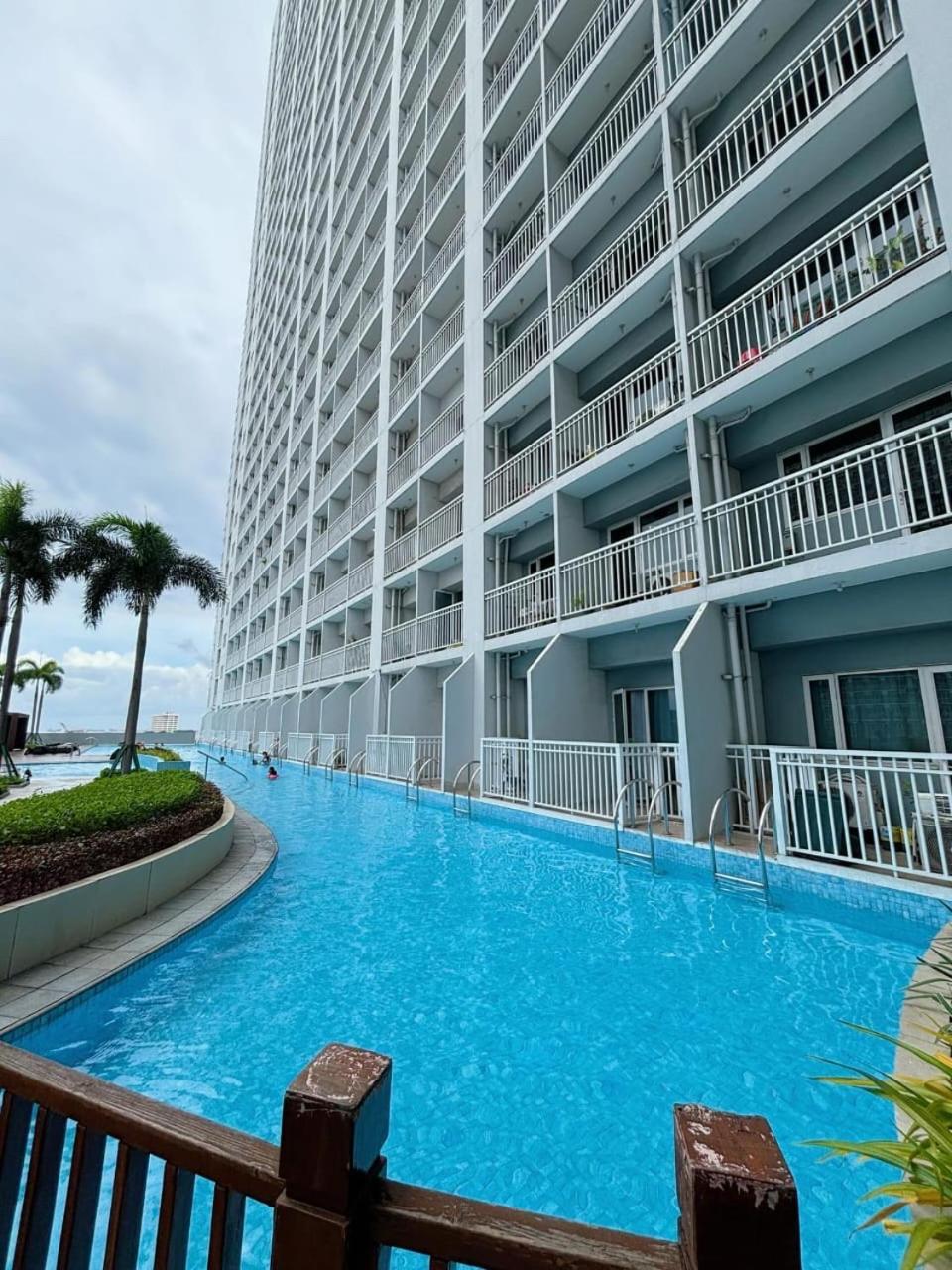 Apartment Smdc Breeze *