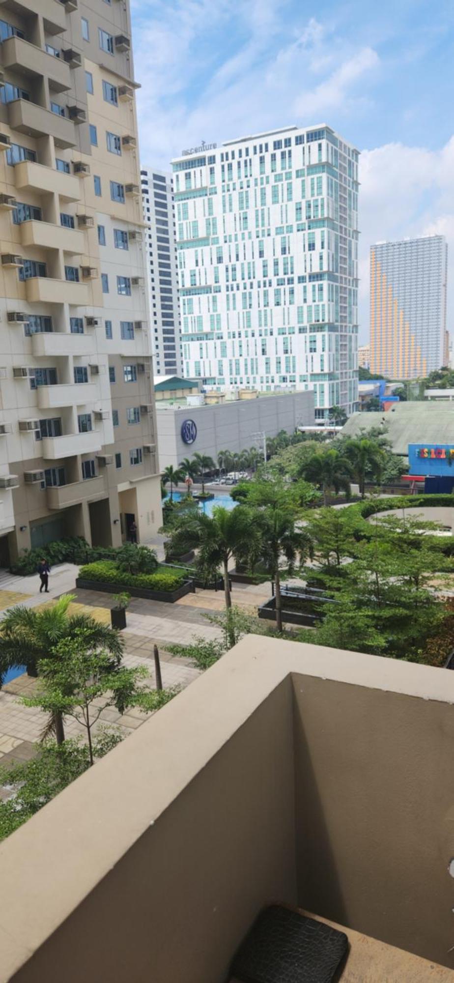 Manhattan Plaza Tower 1 Unit With 1bedroom Apartment