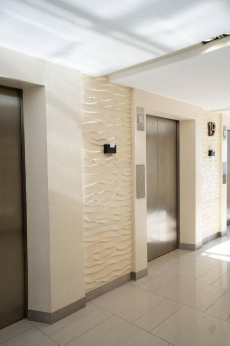 Apartment Seaside Charm-cozy Retreat Shore 2 Manila