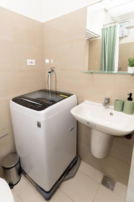 Apartment Seaside Charm-cozy Retreat Shore 2 Manila