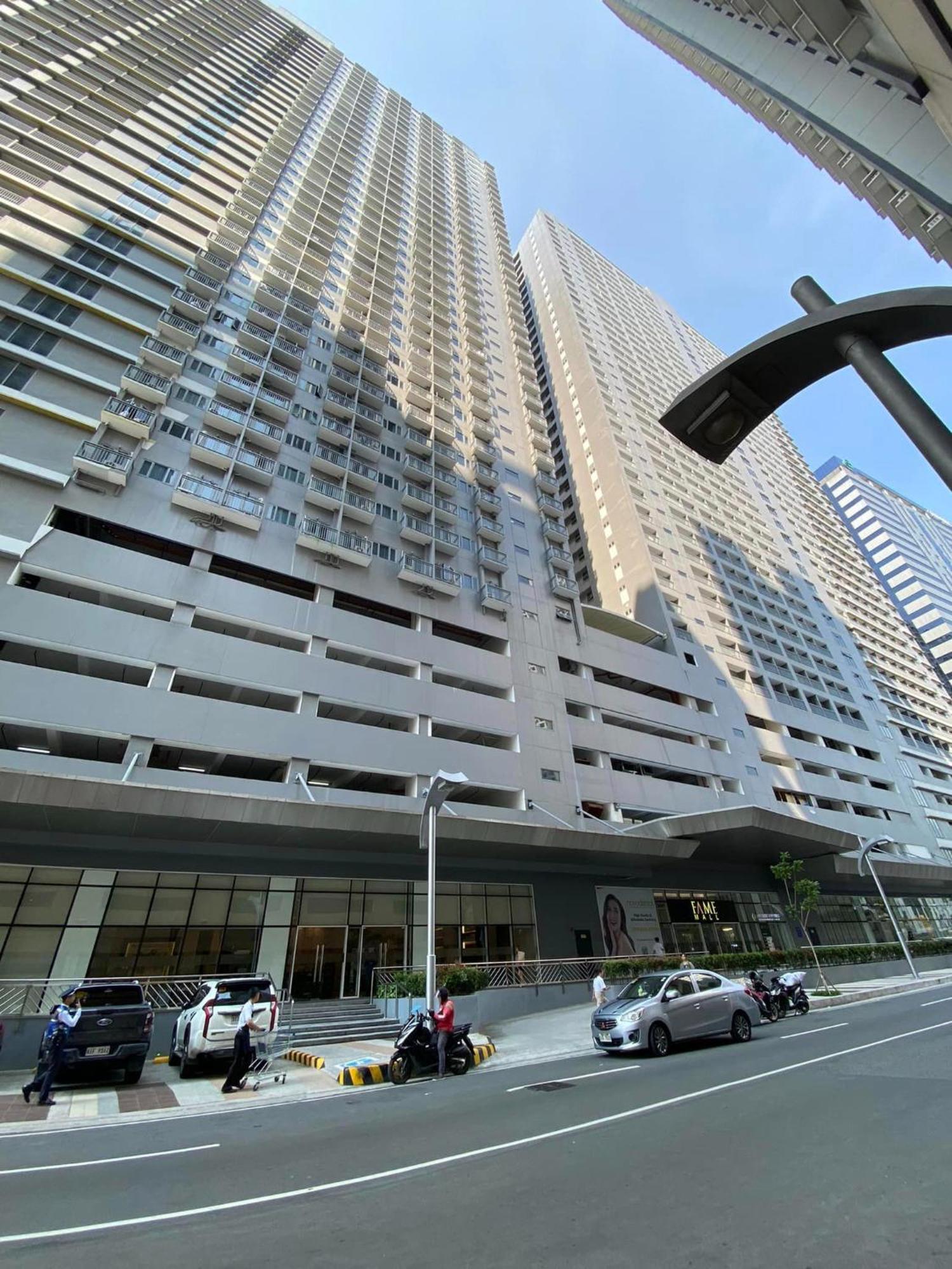 Nordic Place Fame Residences 75 Smart Amenities Alexa 200mbps Wifi Netflix Manila