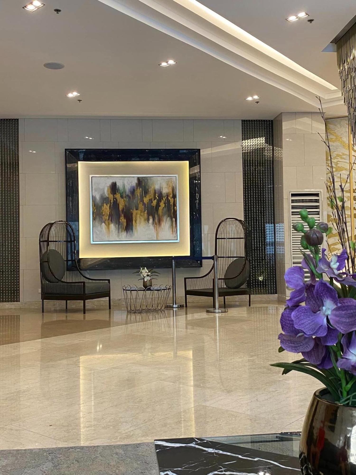 Apartment Nordic Place Fame Residences 75 Smart Amenities Alexa 200mbps Wifi Netflix Manila