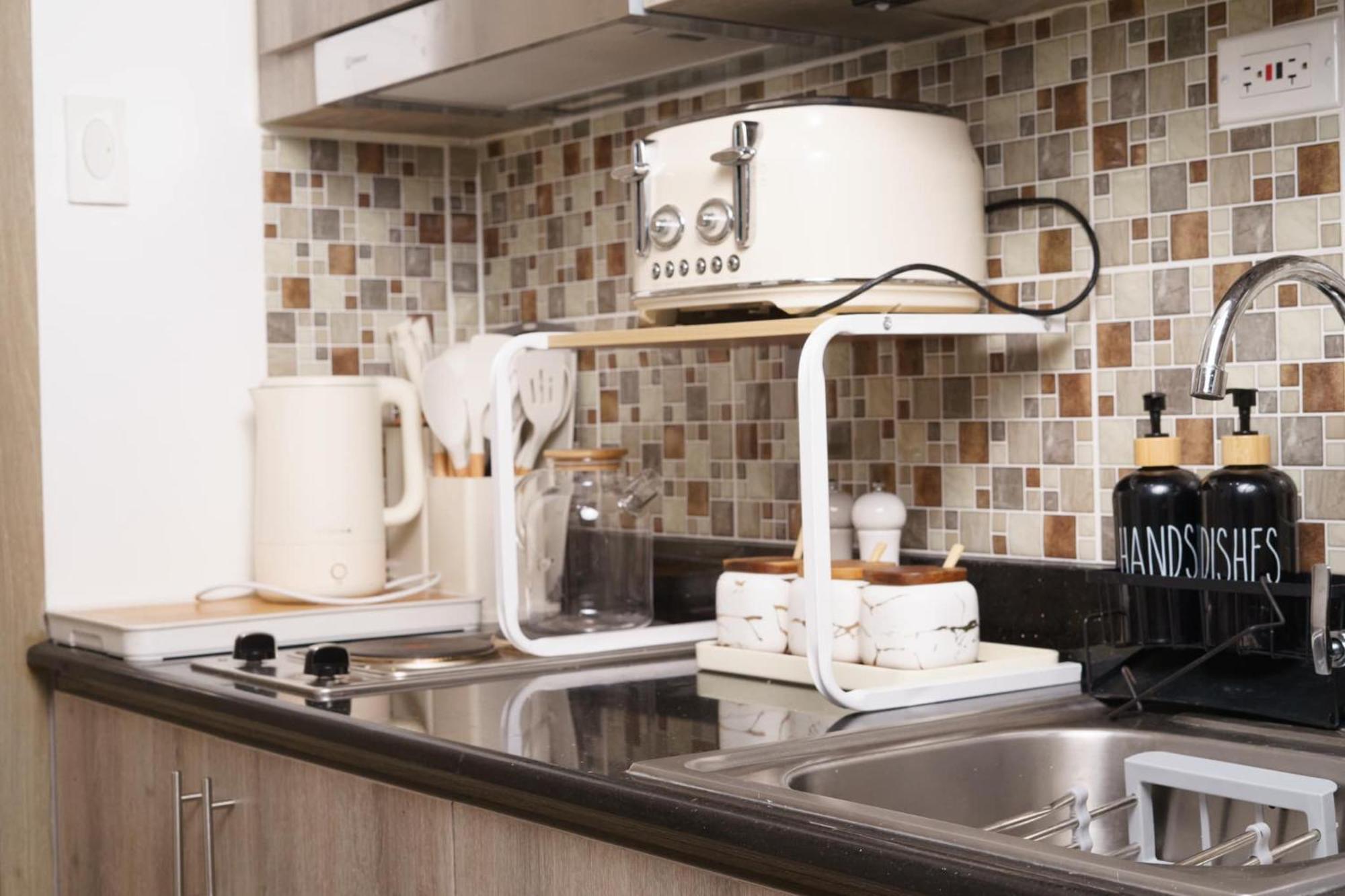 Nordic Place Fame Residences 75 Smart Amenities Alexa 200mbps Wifi Netflix Apartment *