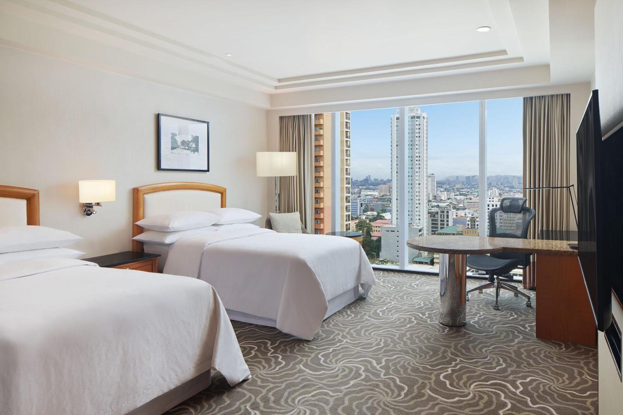 Sheraton Bay Hotel 5*