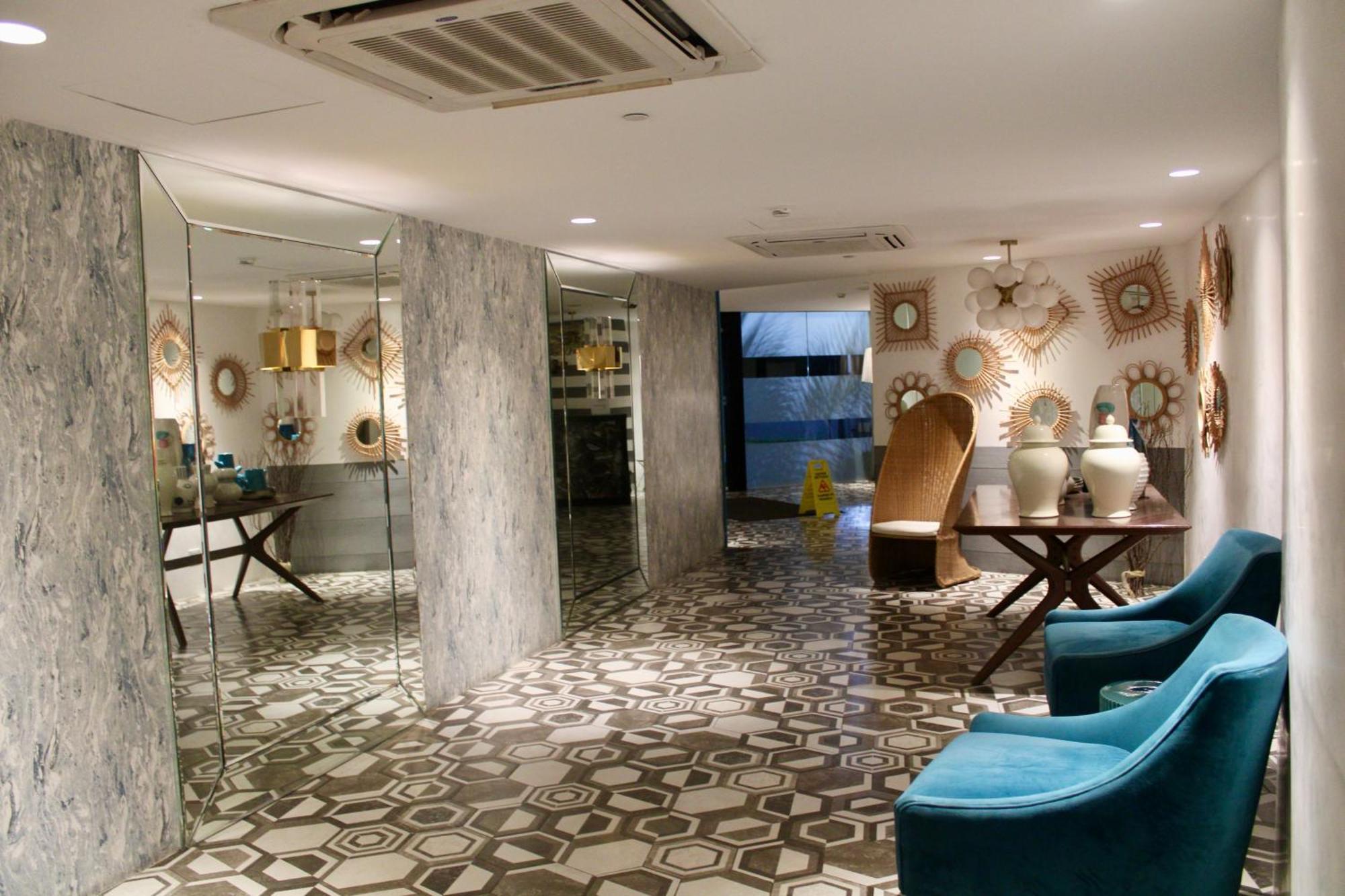Quezon Stylish Unit With A Mickey Vibe * Manila