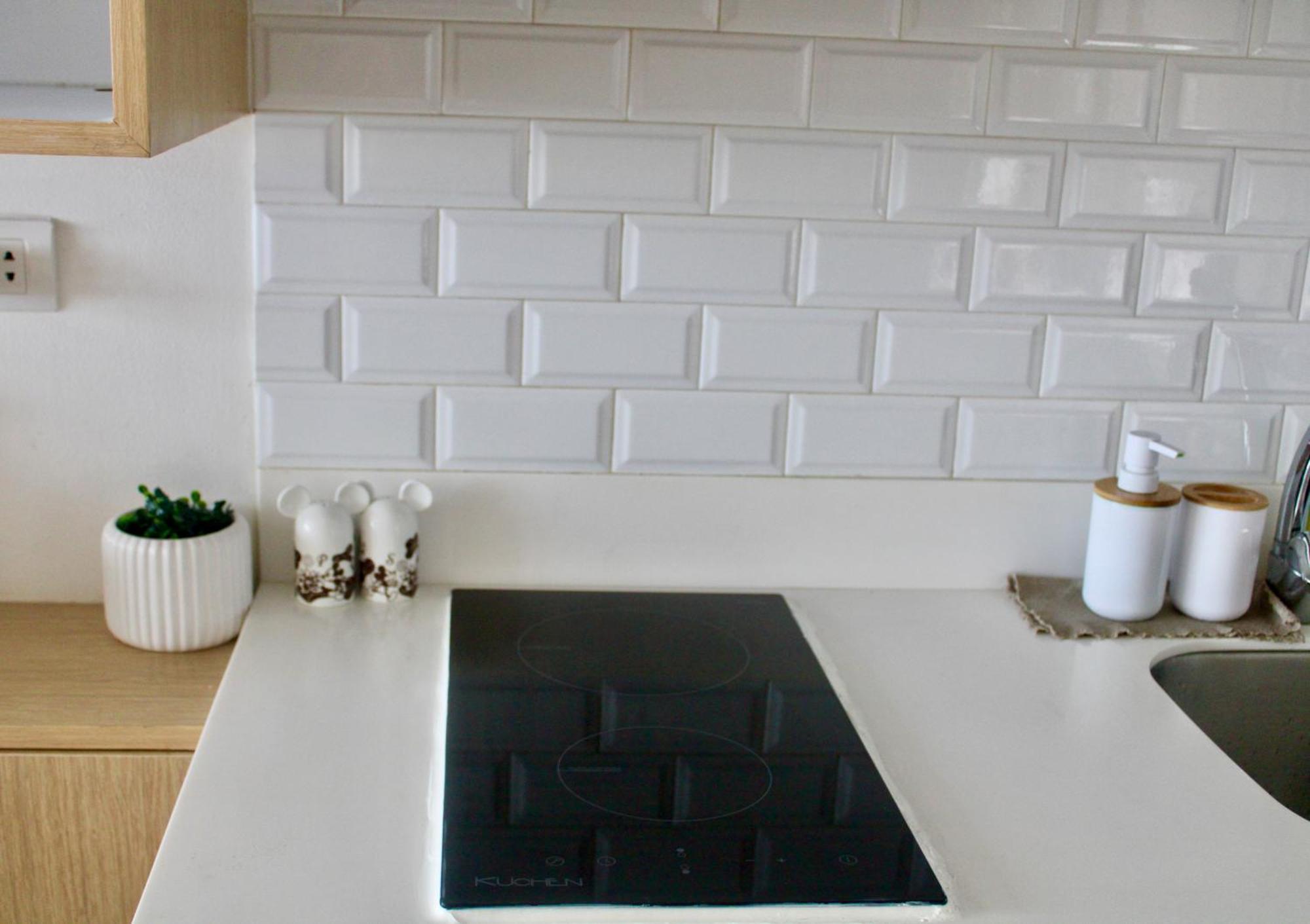 Quezon Stylish Unit With A Mickey Vibe Apartment *