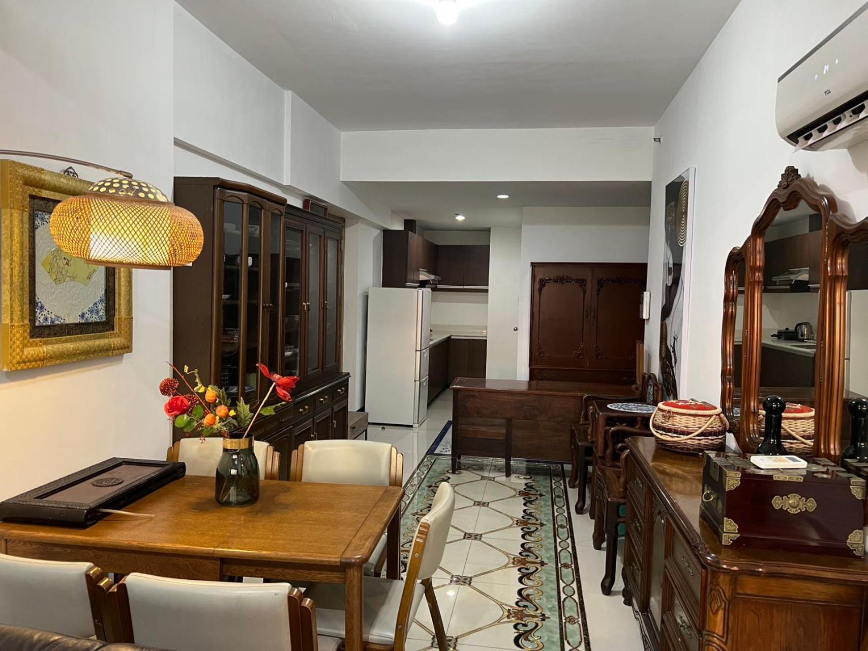 Sunset House Roxas Bay Apartment *