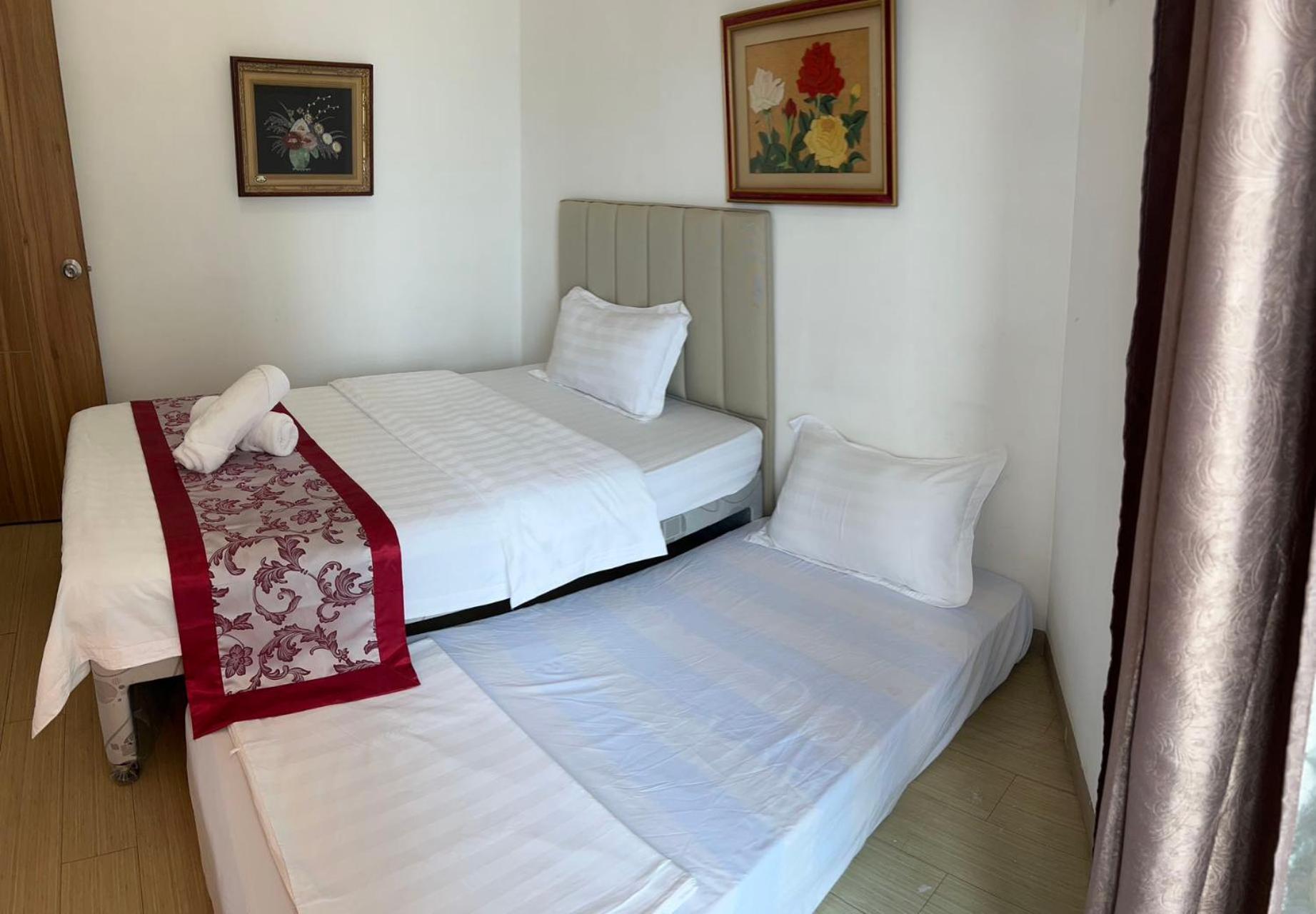 Sunset House Roxas Bay Apartment
