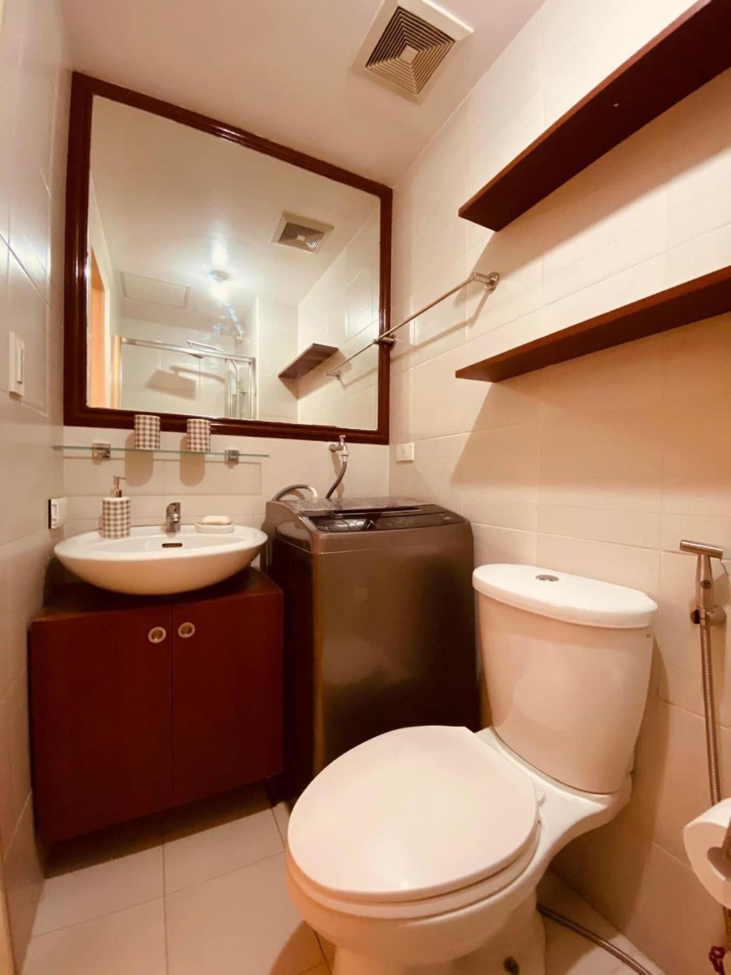 1 Bedroom Jazz Residences Makati Apartment *