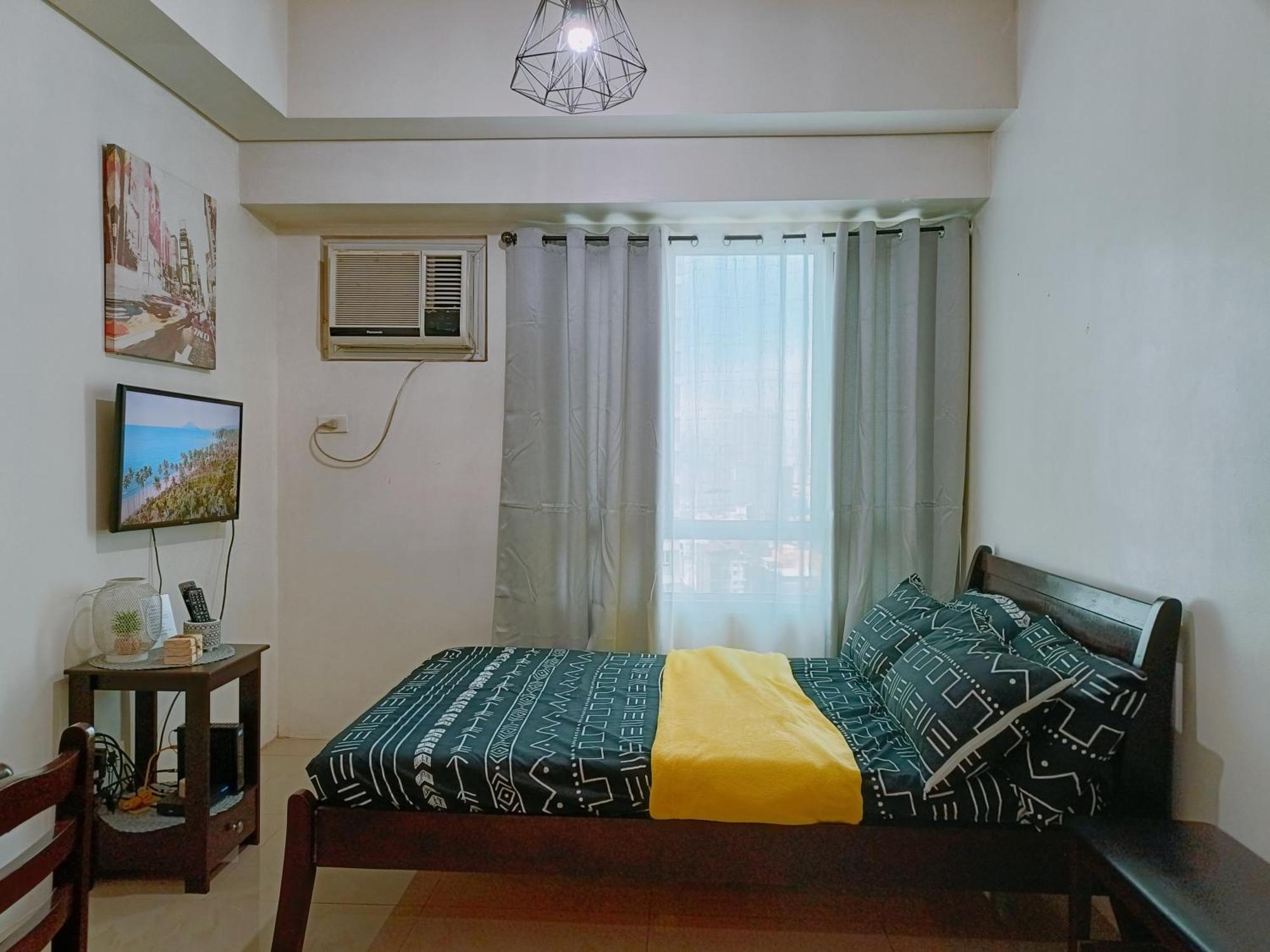 The Beacon Makati By Cozi Condotels Manila