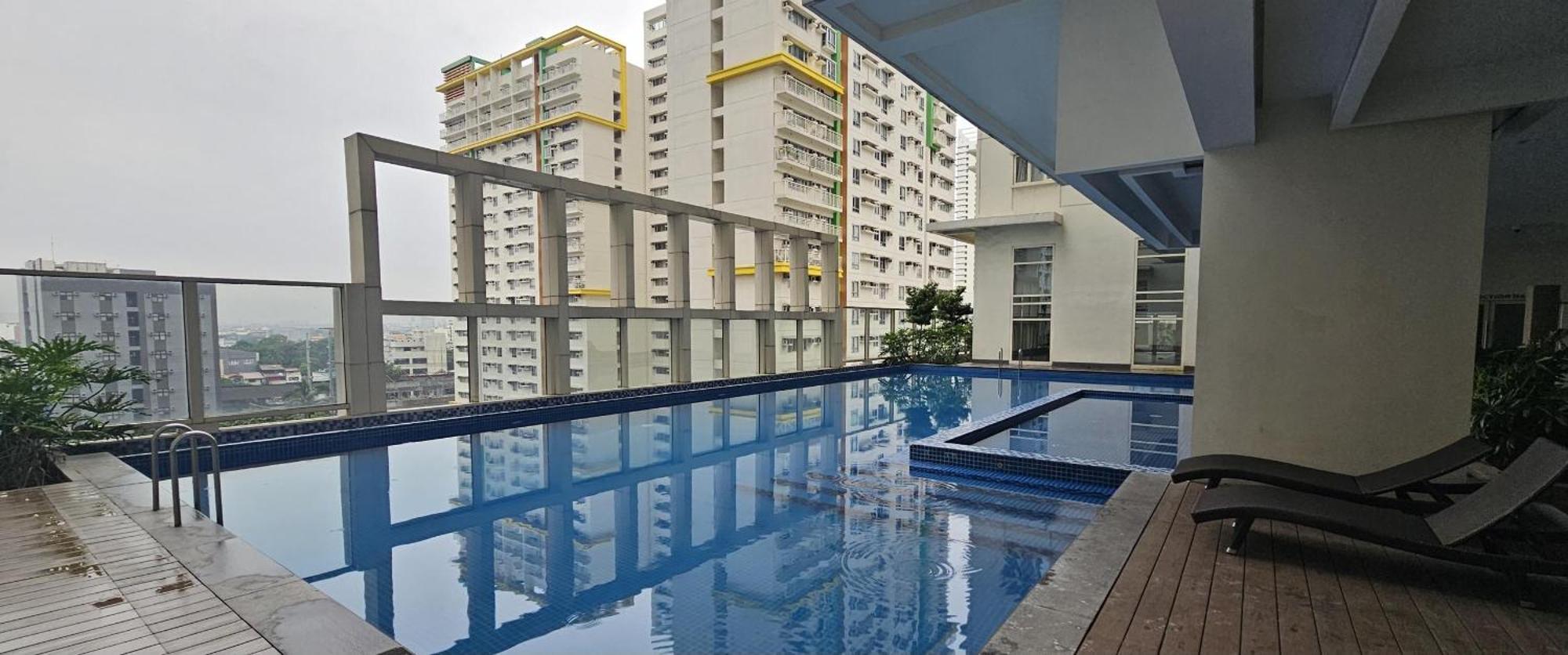 Apartment Makati Bliss - Cozy Urban Retreat *