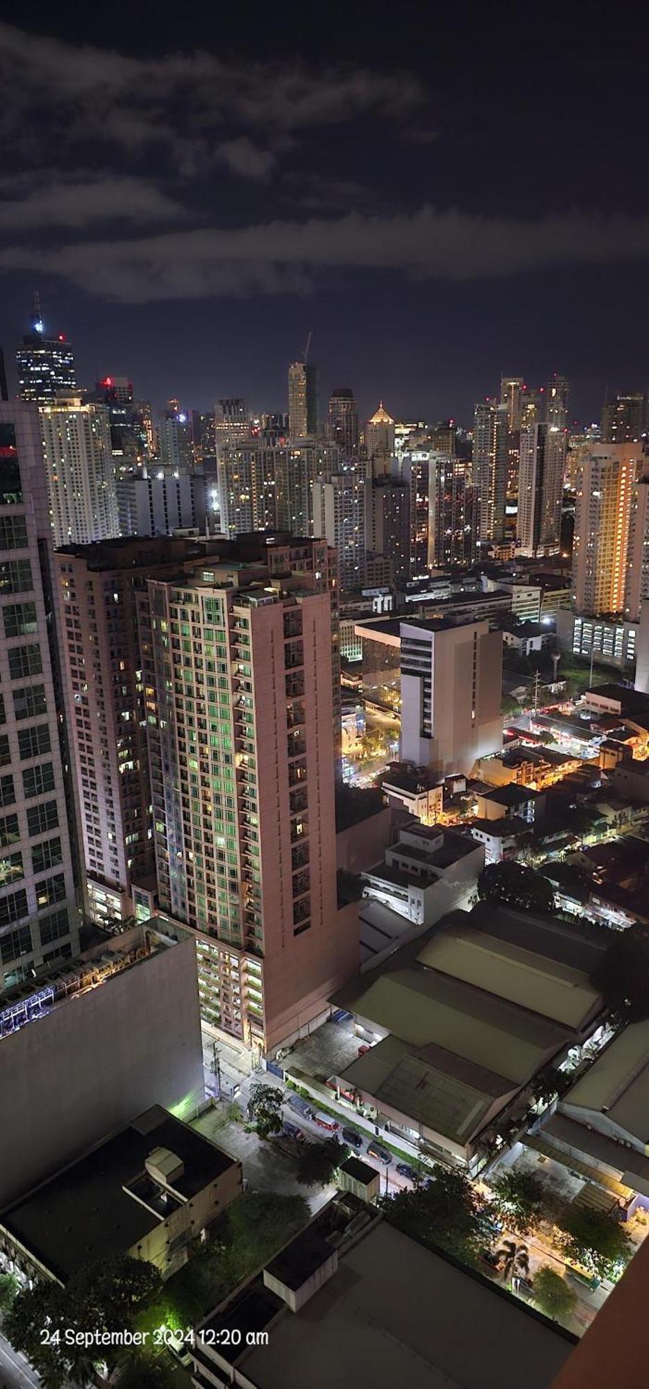 Apartment Makati Bliss - Cozy Urban Retreat Manila